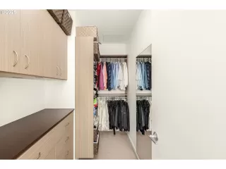 Photo #4: 623030307 Listing 