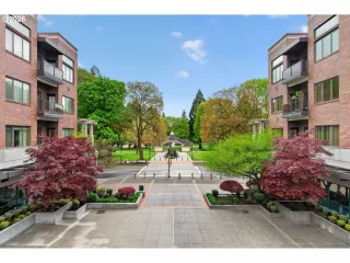 Photo #1: 623417259 Listing 