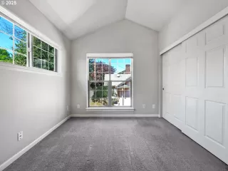 Photo #5: 623605453 Listing 