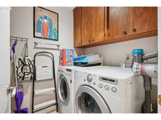 Photo #3: 623924772 Listing 