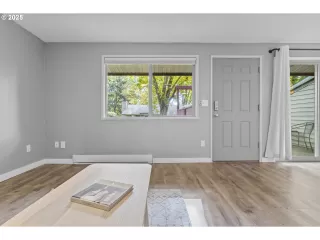 Photo #2: 624212098 Listing