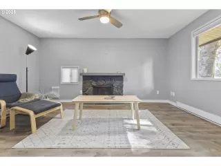 Photo #4: 624212098 Listing