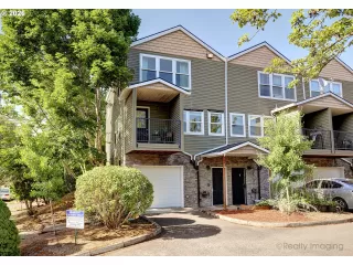 Photo #1: 624392448 Listing 