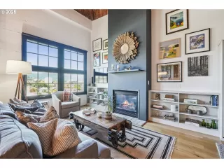 Photo #1: 624502689 Listing 