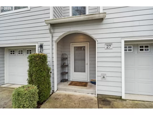 MLS: 624642565 Condo For Sale