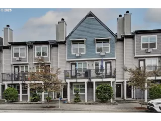 Photo #2: 624890298 Listing