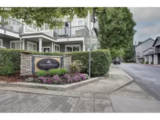 Photo #4: 624890298 Listing