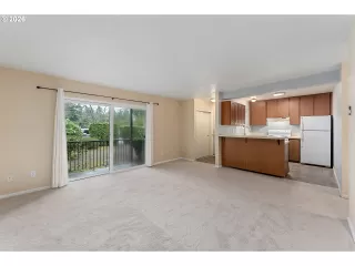 Photo #1: 625065630 Listing 