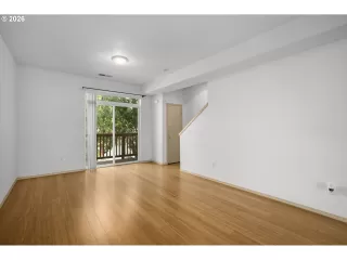 Photo #5: 625146691 Listing 