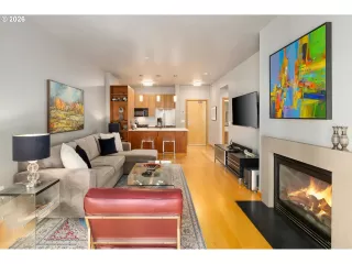 Photo #1: 625227155 Listing 