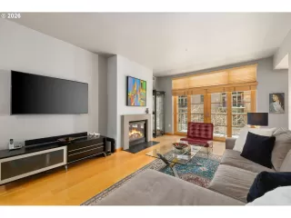 Photo #3: 625227155 Listing 