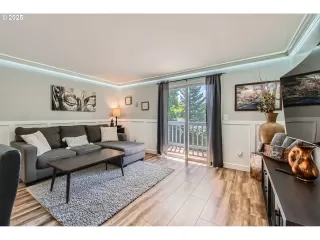 Photo #3: 626290012 Listing 