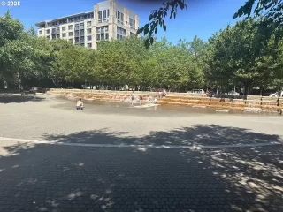 Photo #3: 627121593 Listing