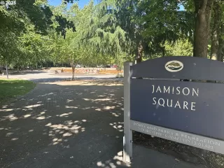 Photo #4: 627121593 Listing