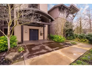 Photo #1: 627548589 Listing 