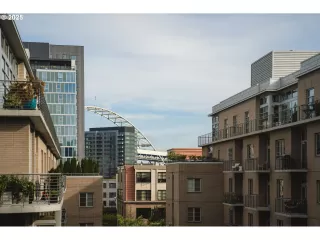 Photo #2: 627691374 Listing 