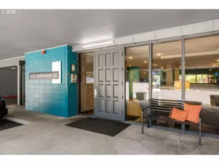 Photo #1: 627903331 Listing 