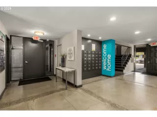 Photo #2: 627903331 Listing 