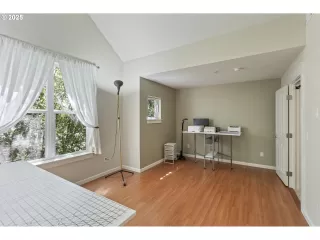 Photo #6: 628270235 Listing