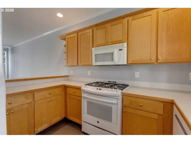 MLS: 628878857 Condo For Sale