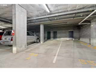 Photo #6: 629099916 Listing 