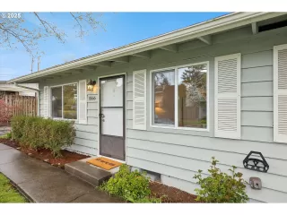 Photo #2: 629194321 Listing