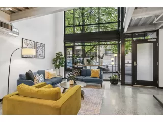 Photo #4: 629519688 Listing 