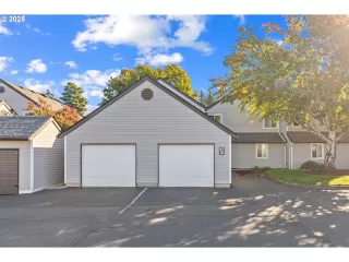 Photo #1: 629519735 Listing