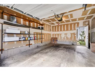 Photo #2: 629755781 Listing