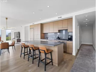 Photo #6: 630048023 Listing