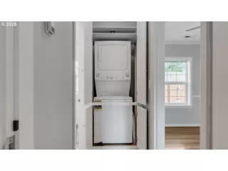 Photo #6: 630324963 Listing