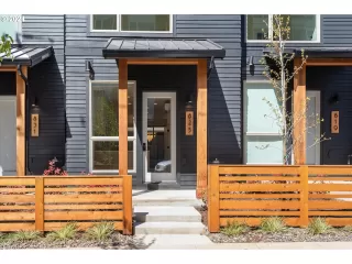 Photo #5: 630523331 Listing 