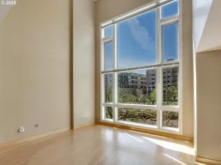 Photo #3: 631328069 Listing