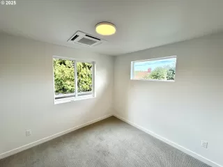 Photo #5: 631535241 Listing 