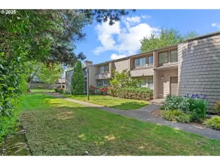 Photo #1: 631648341 Listing