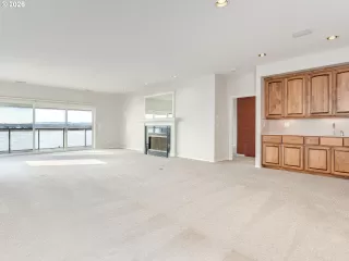 Photo #3: 631789529 Listing 