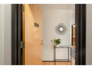 Photo #1: 631917881 Listing