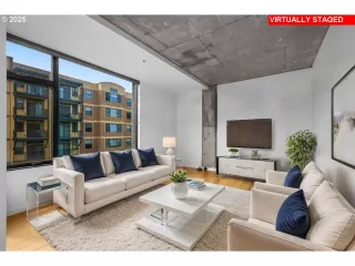 Photo #2: 631981835 Listing 