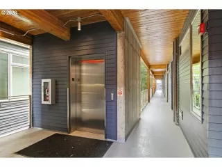 Photo #4: 632332759 Listing 