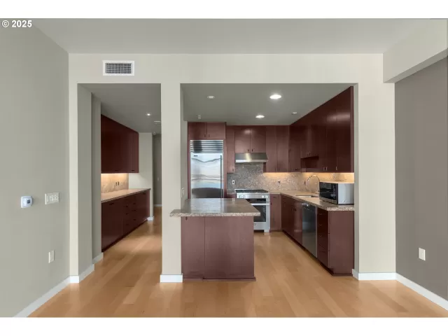 MLS: 632877472 Condo For Sale