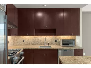 Photo #2: 632877472 Listing