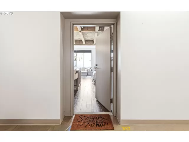 MLS: 633174001 Condo For Sale