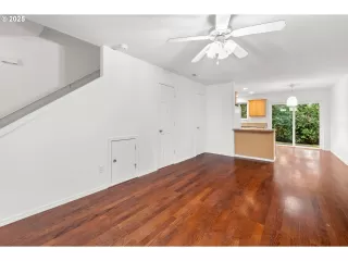 Photo #4: 634721732 Listing 