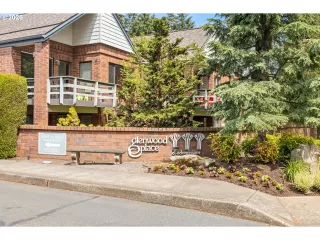 Photo #2: 635086198 Listing 