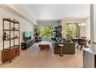 Photo #6: 635207104 Listing 