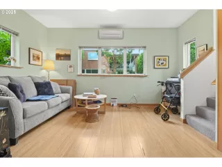 Photo #2: 635472465 Listing