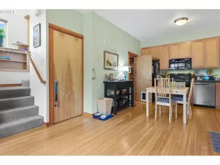 Photo #3: 635472465 Listing