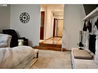 Photo #1: 635799170 Listing 