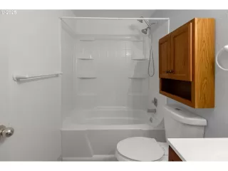 Photo #1: 636048233 Listing 