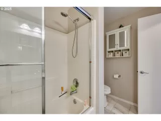 Photo #5: 636300892 Listing